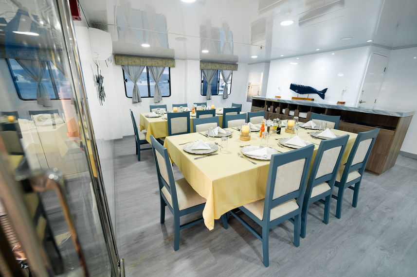 Dining Room - Anahi