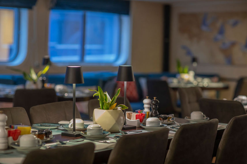 Dining Room - Harmony V