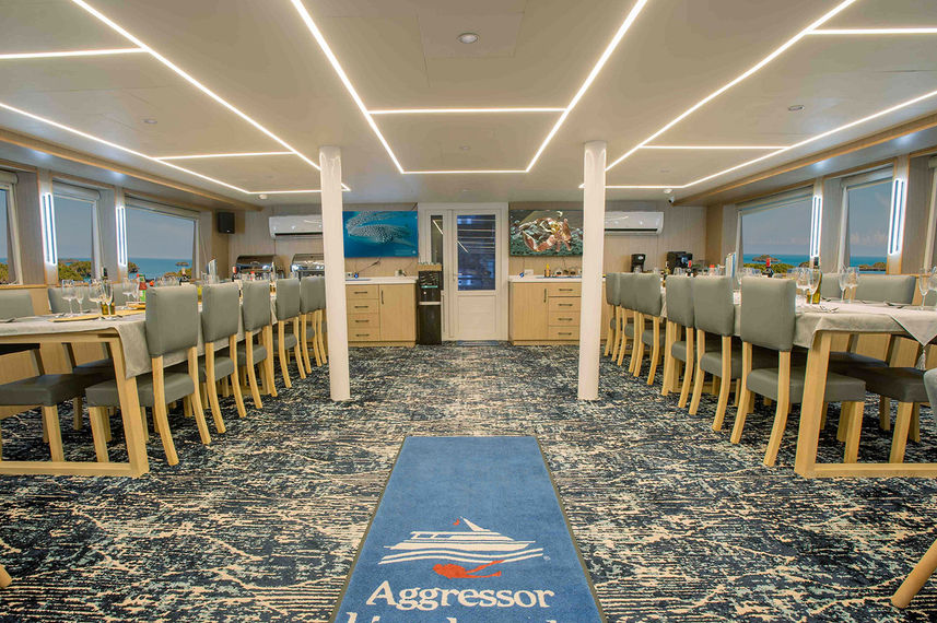 Sala de Jantar - Philippines Aggressor II