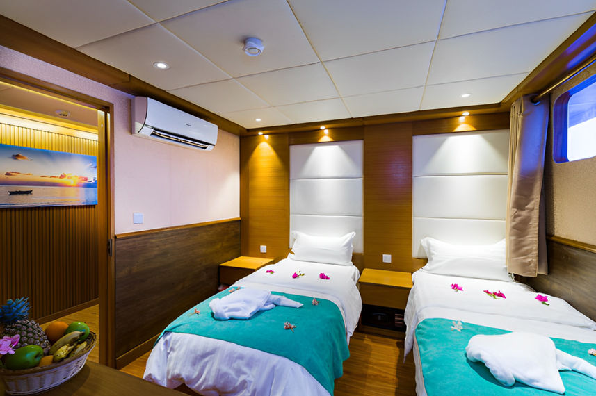 Twin Cabin - Divescape Cruiser