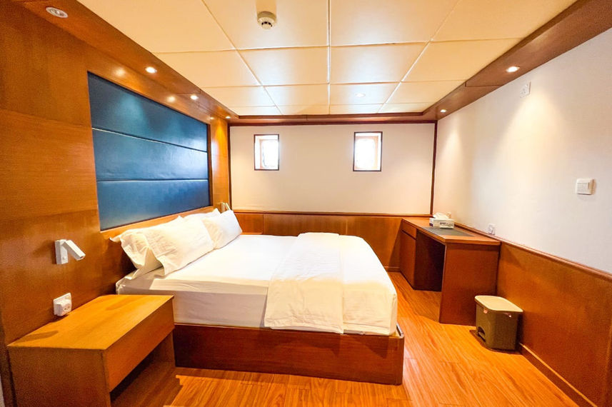 Double Cabin - Divescape Cruiser