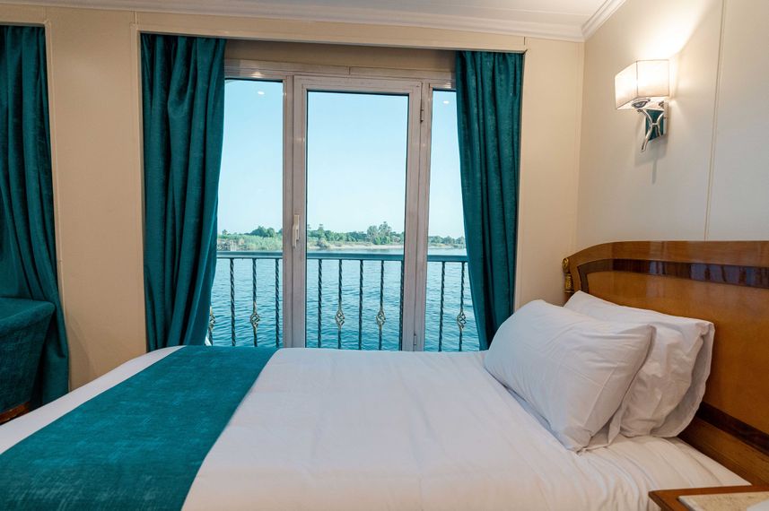 Double Cabin - Nile Quest