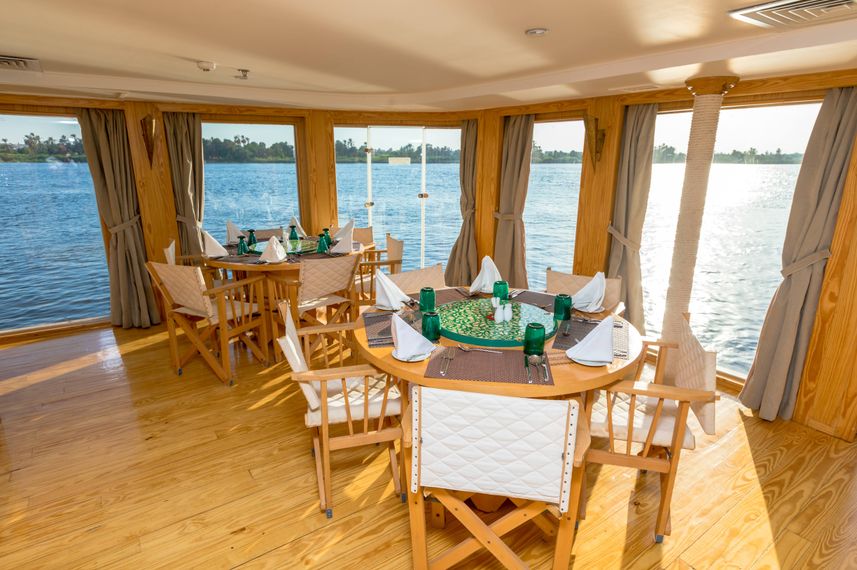 Dining Room - Dahabeya Aida