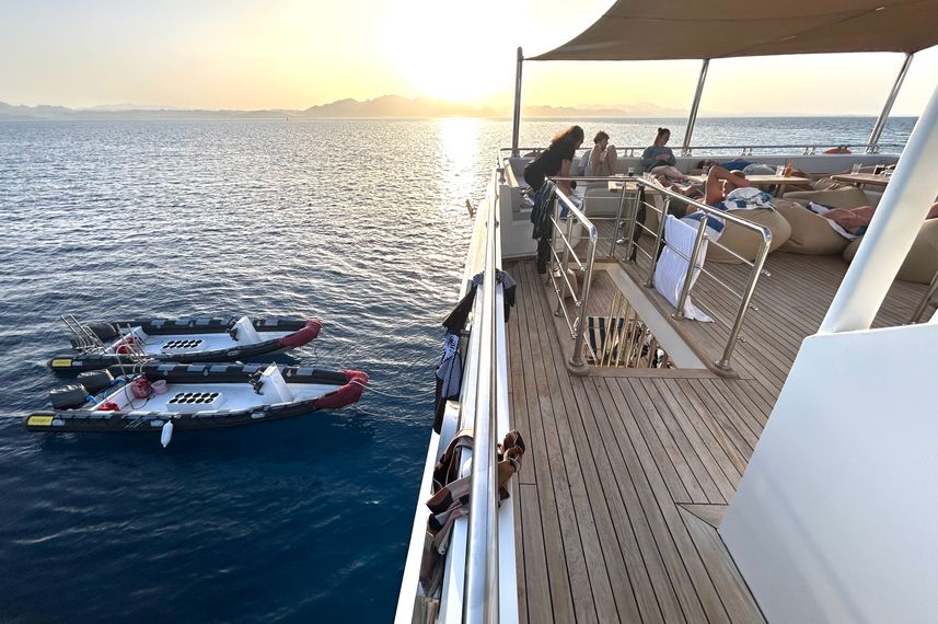 Sonnendeck - Alsuraya