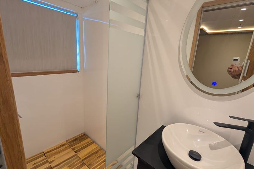 En-suite badkamers - Emperor HD