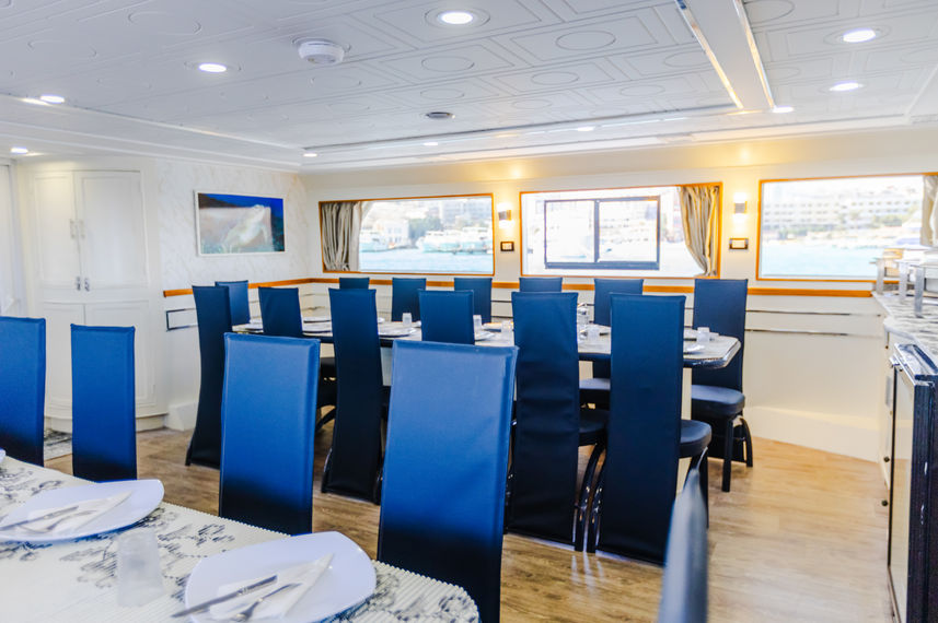 Dining Room - Star Jet